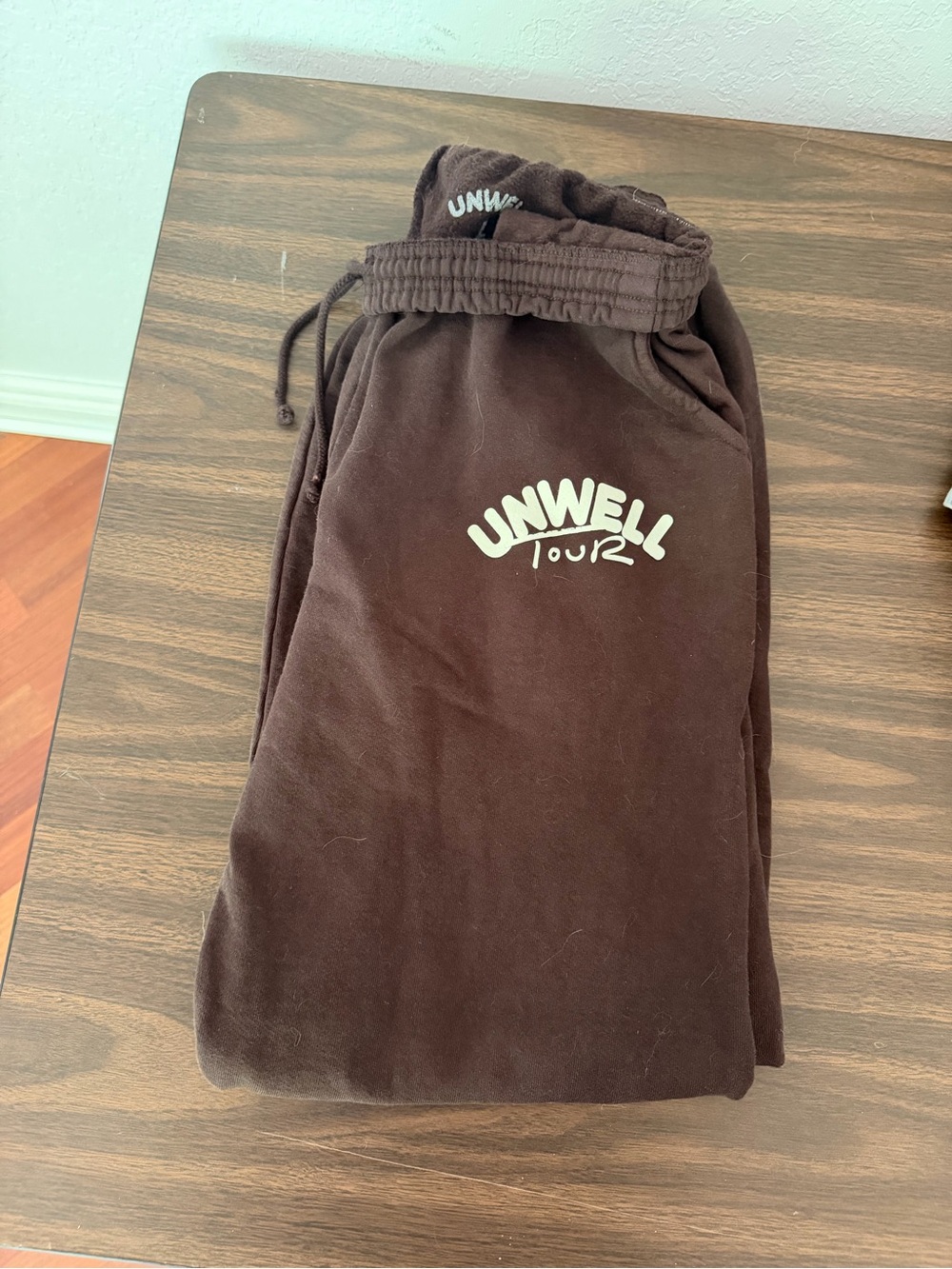 Unwell Tour Call her daddy Sweatpants